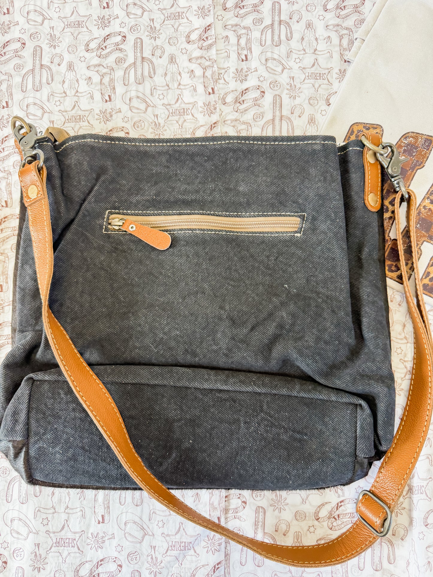 Cowhide Purse 79