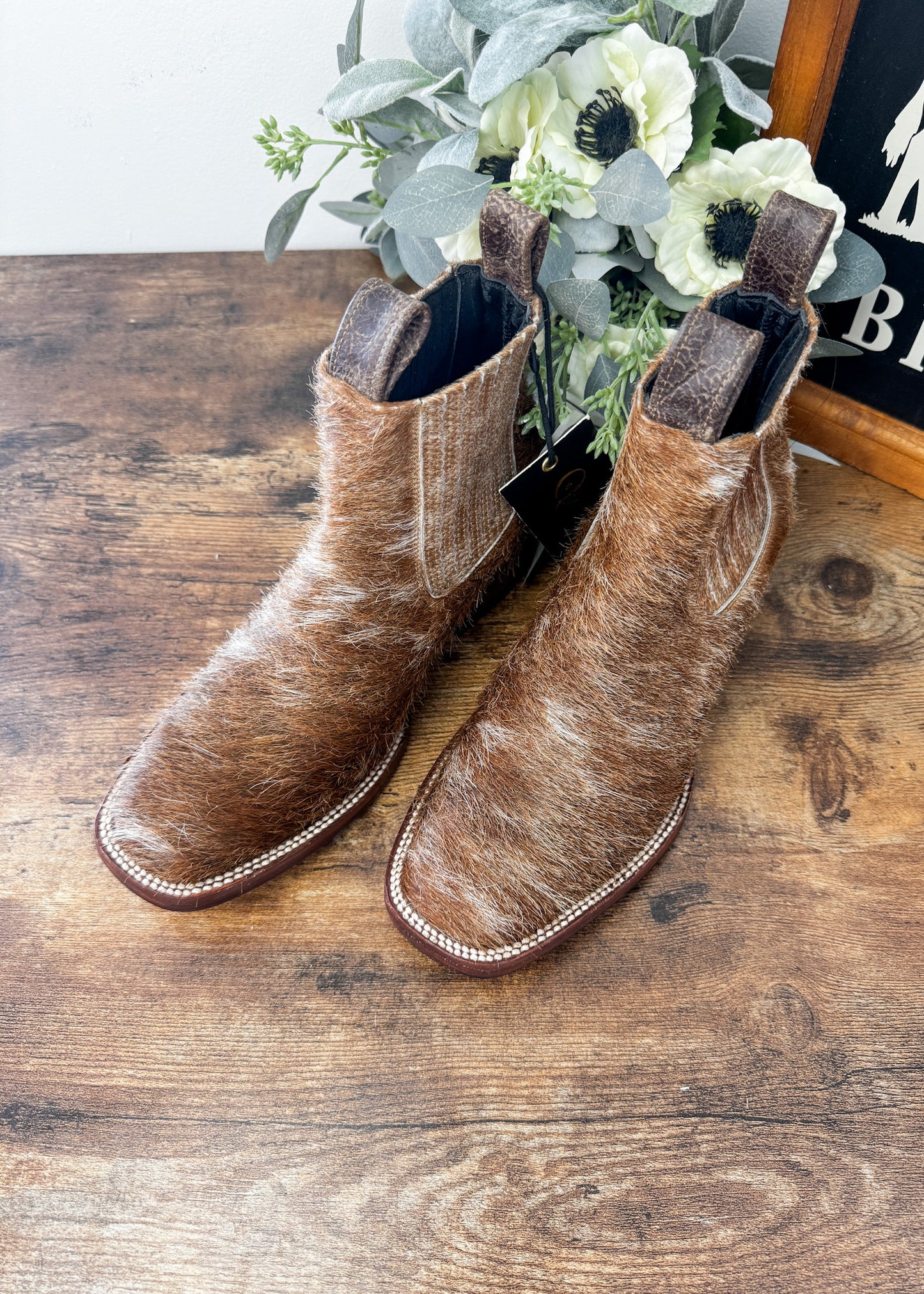 Square Toe Ankle Boot Size 6.5 E
