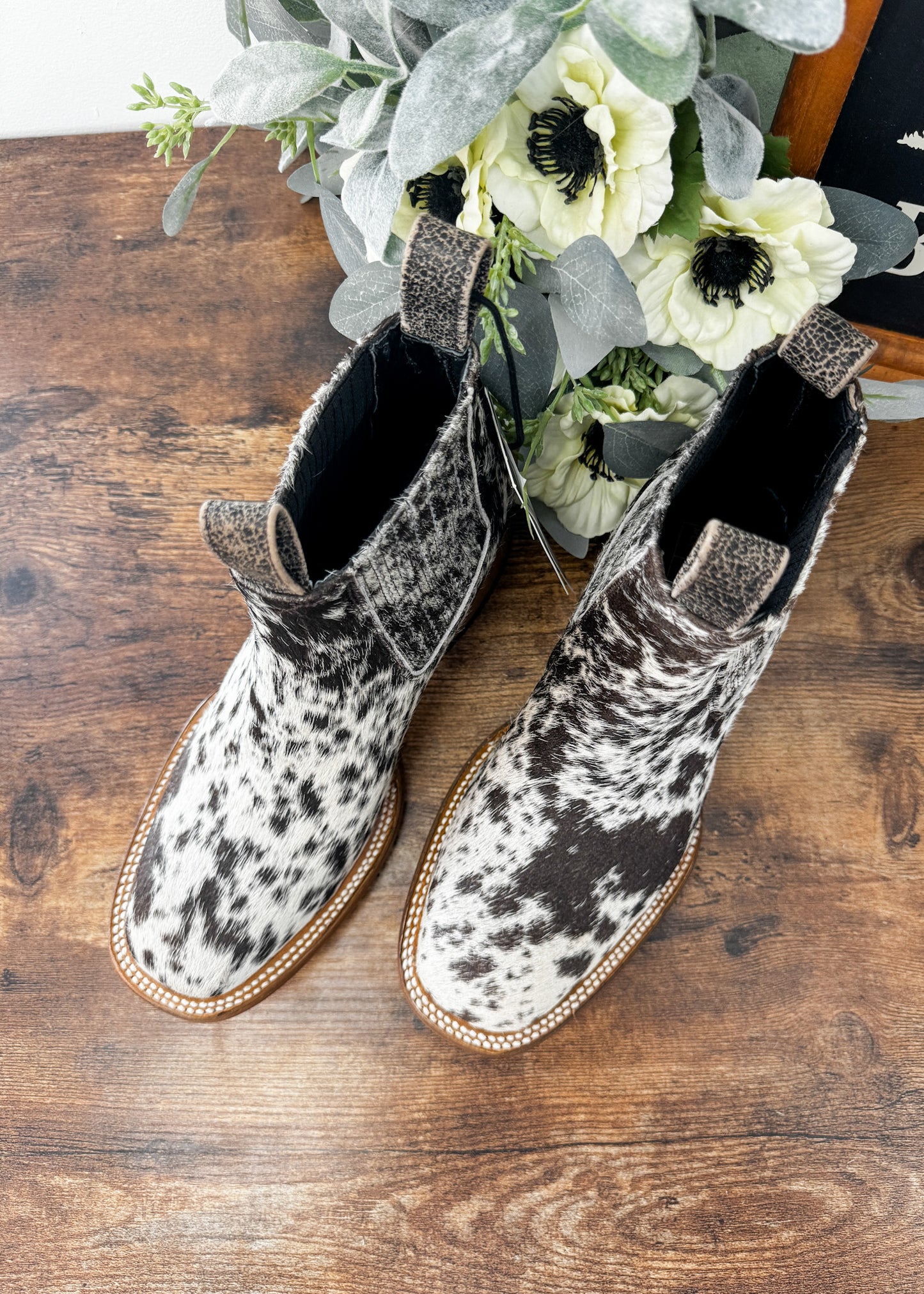 Square Toe Ankle Boot Size 7 K