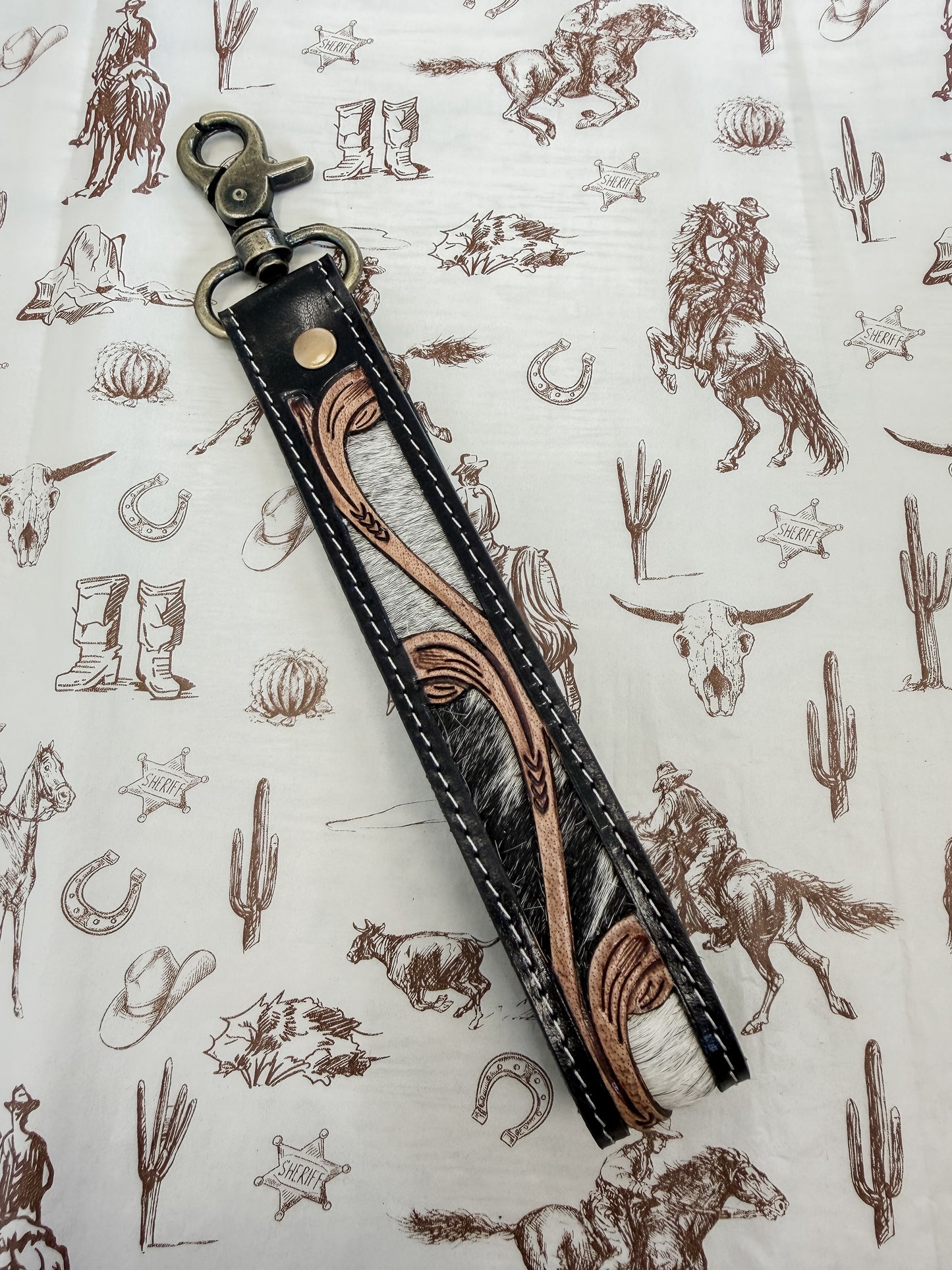 Wristlet 8