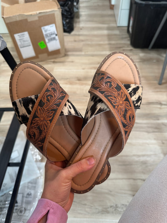 Cowhide Cross Slides