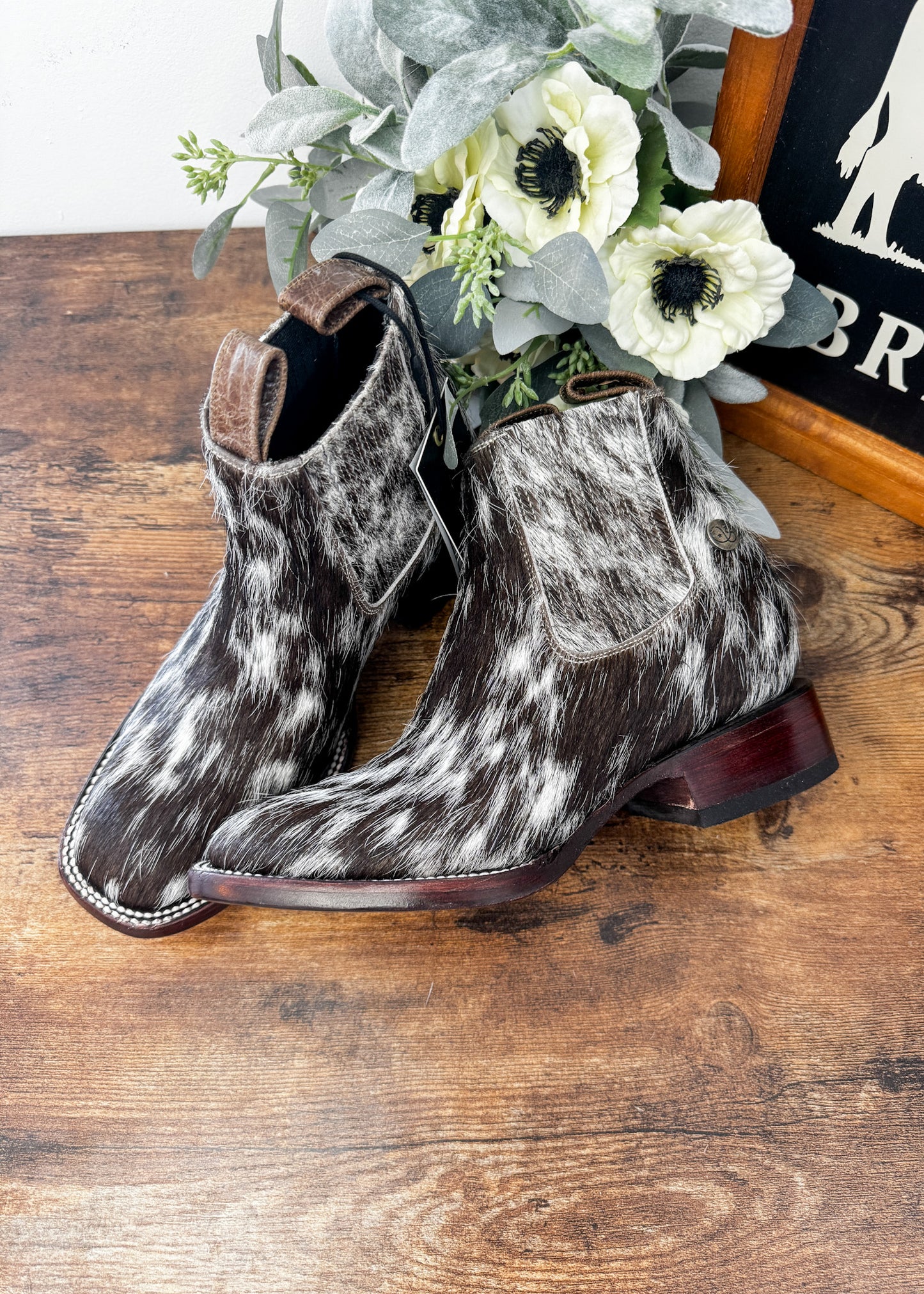 Square Toe Ankle Boot Size 6.5 D