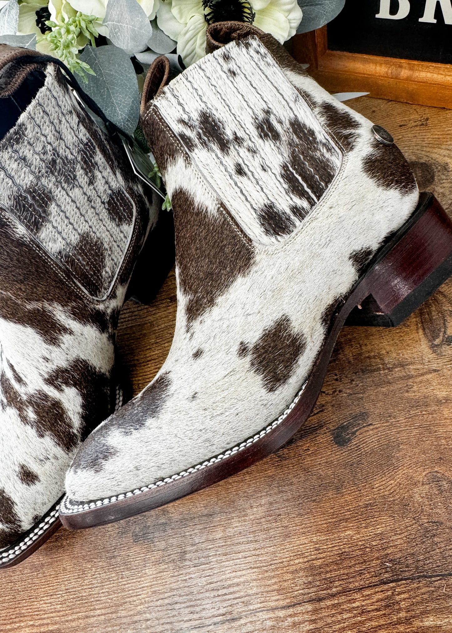 Square Toe Ankle Boot Size 7 C