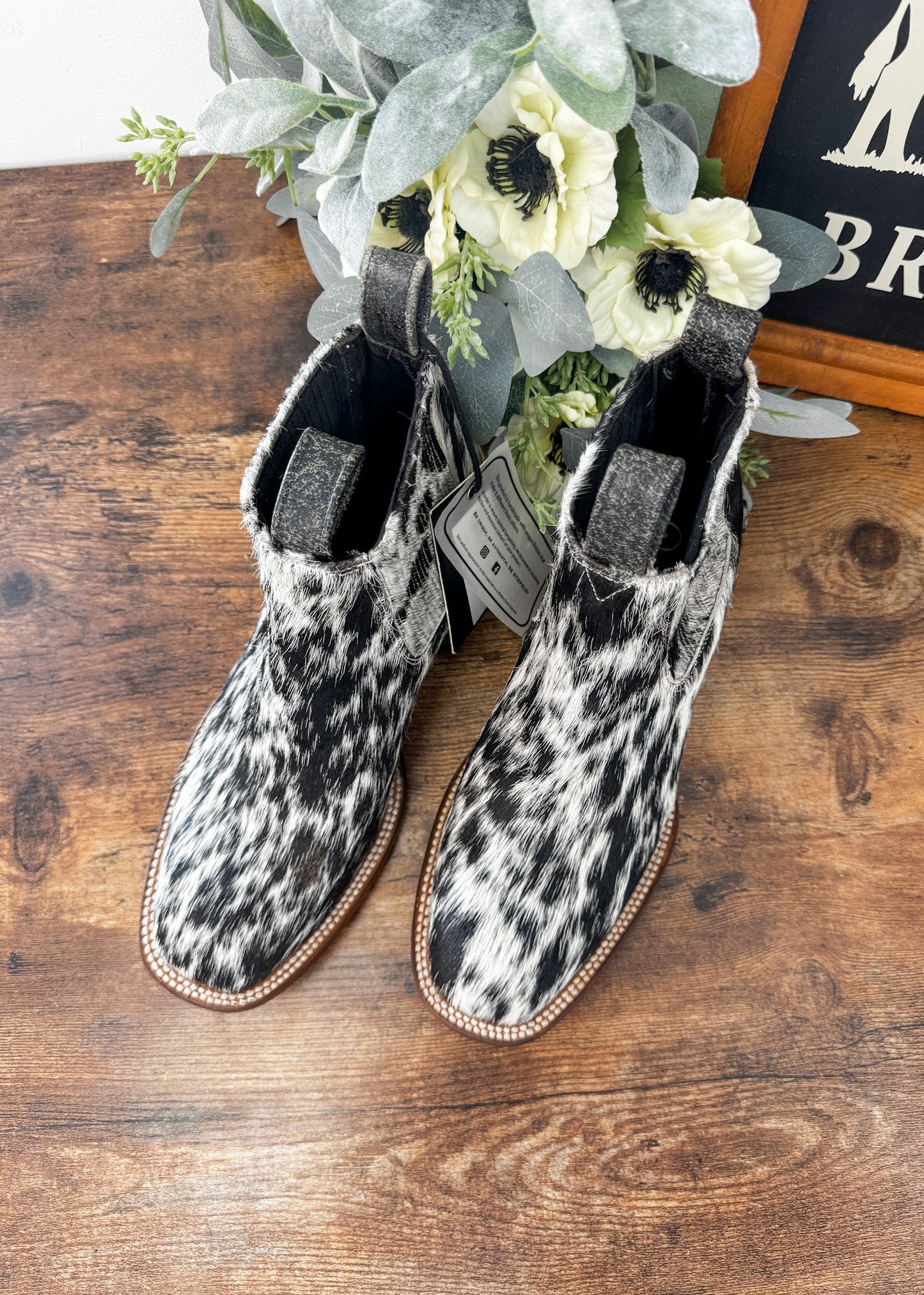 Square Toe Ankle Boot Size 7 M