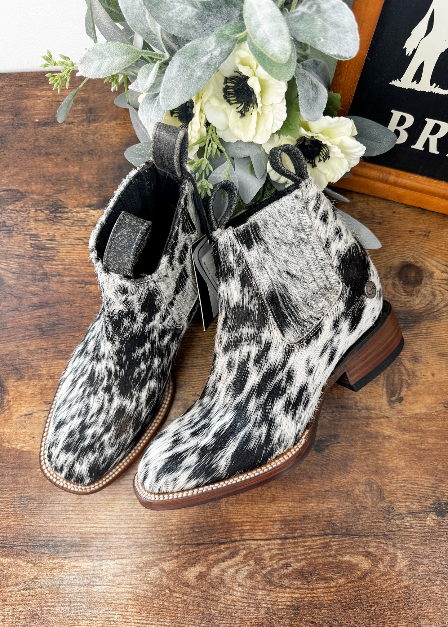 Square Toe Ankle Boot Size 7 M
