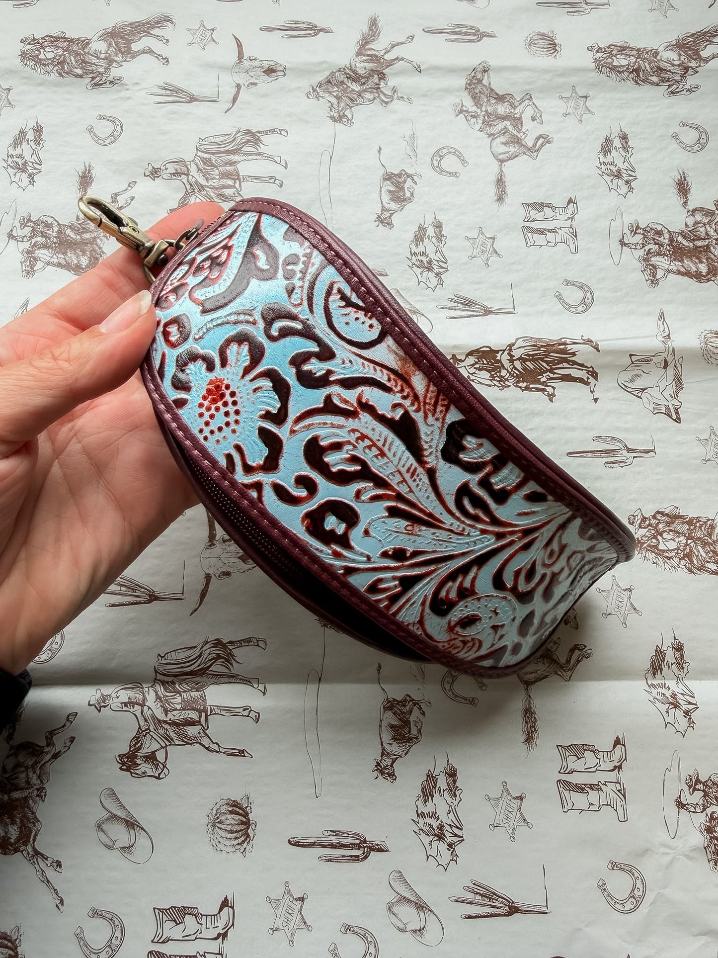 Cowhide Glass Case Blue