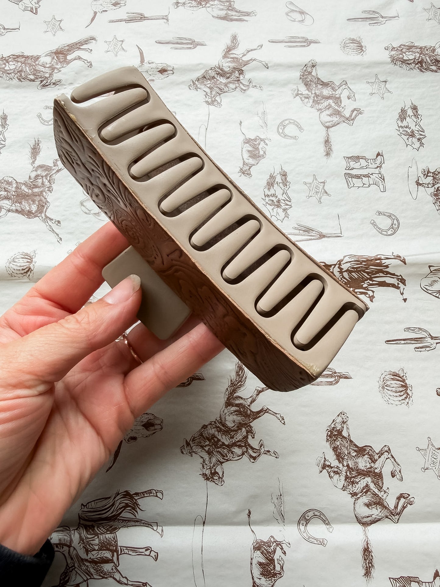 Soft Tooled Large Hair Clip